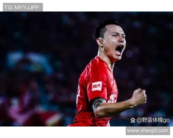 短腿球星在绿茵场上如何凭借速度与技术突破身高劣势成就传奇 短腿球星在绿茵场上如何凭借速度与技术突破身高劣势成就传奇