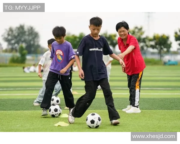 聚焦足球球星魅力活动展现绿茵激情与全民运动风采